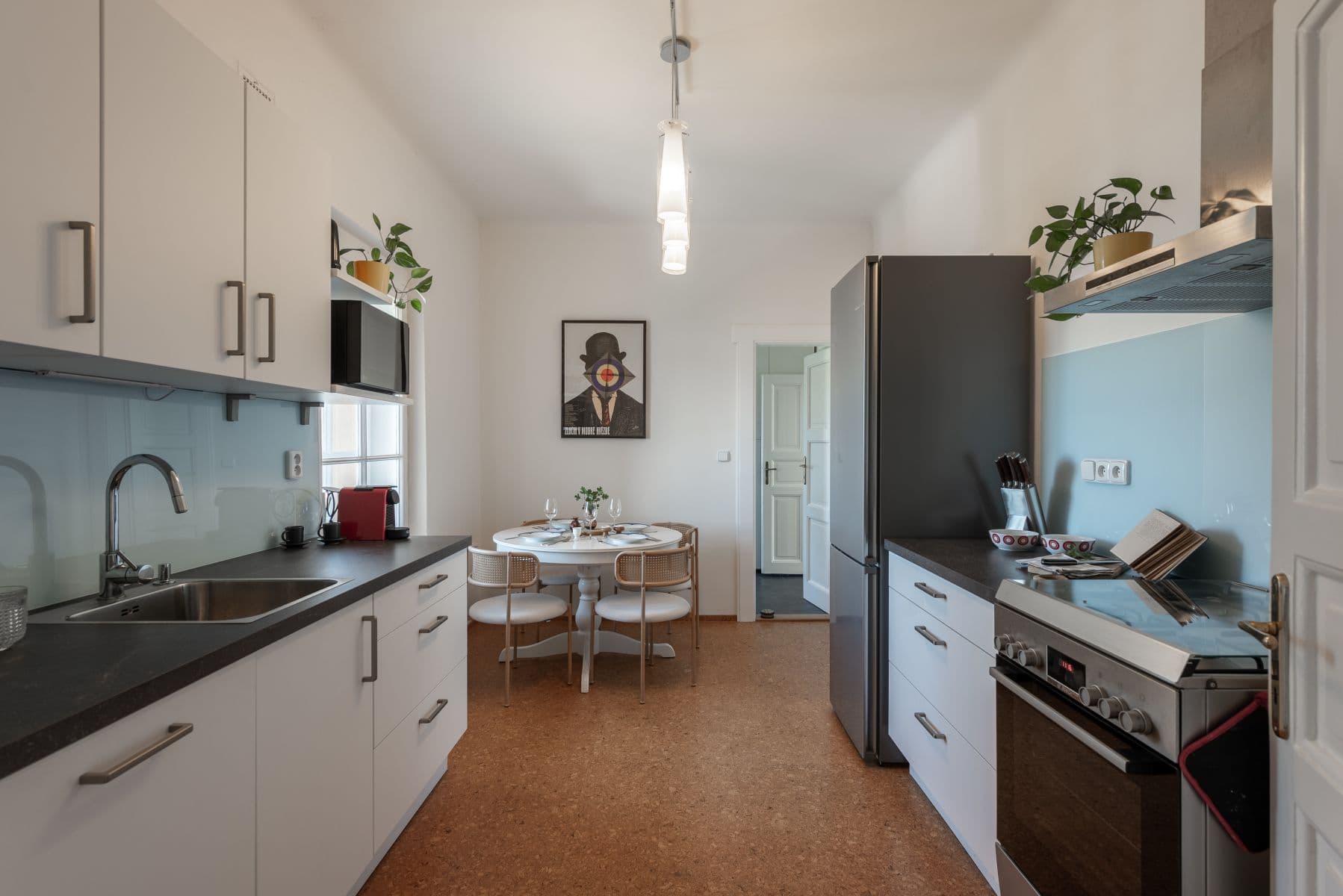 Prenájom bytu 90 m², Lomená, Praha, Praha Prenájom bytu 90 m², Lomená, Praha, Praha