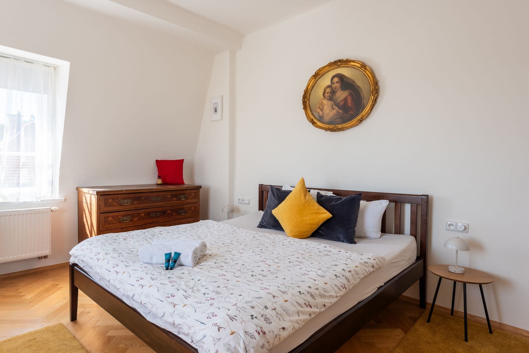 Prenájom bytu 90 m², Lomená, Praha, Praha Prenájom bytu 90 m², Lomená, Praha, Praha