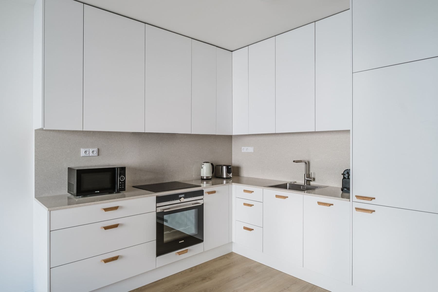 Prenájom bytu 54 m², Vrbenského, Praha, Praha Prenájom bytu 54 m², Vrbenského, Praha, Praha