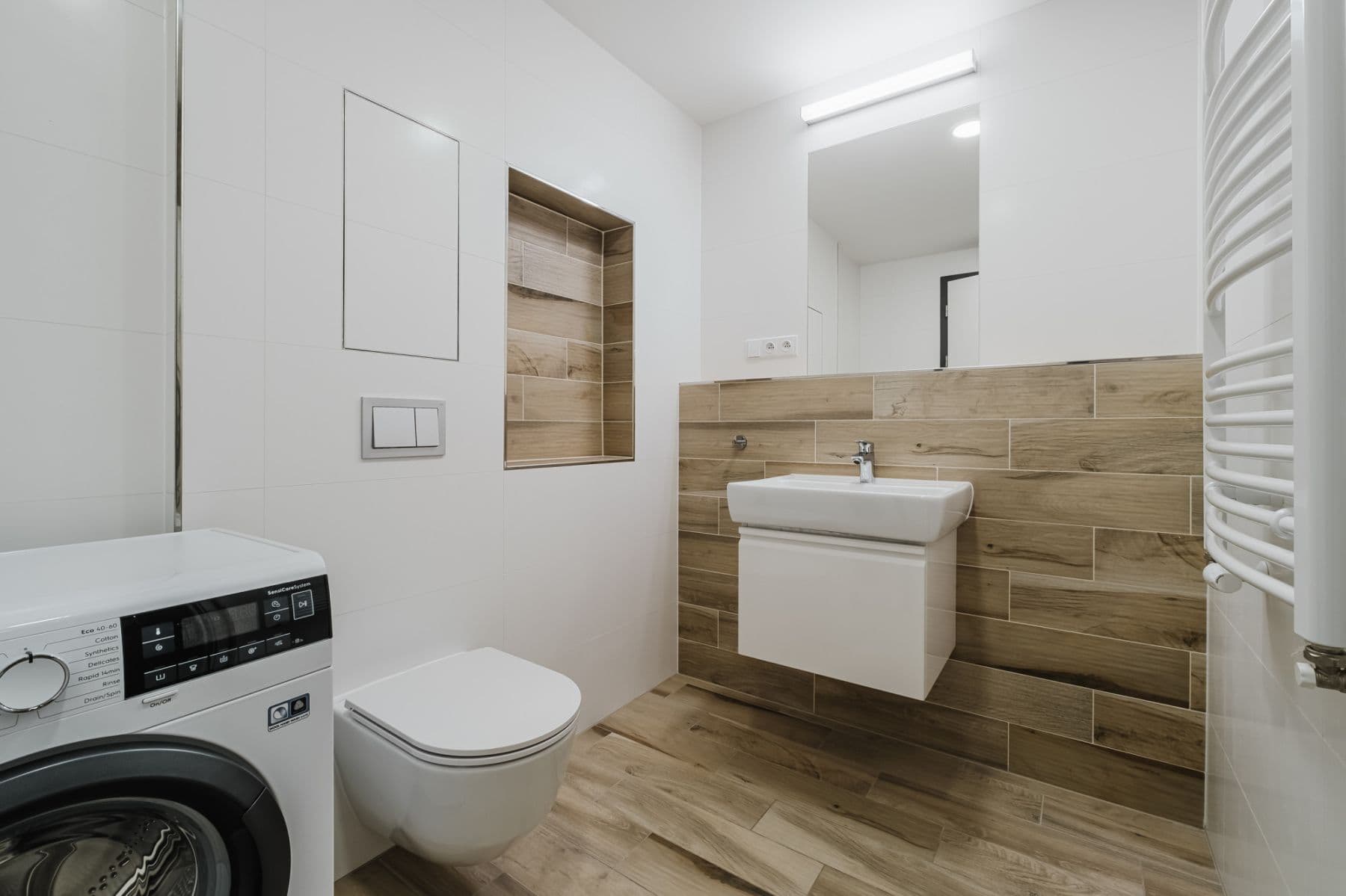 Prenájom bytu 54 m², Vrbenského, Praha, Praha Prenájom bytu 54 m², Vrbenského, Praha, Praha
