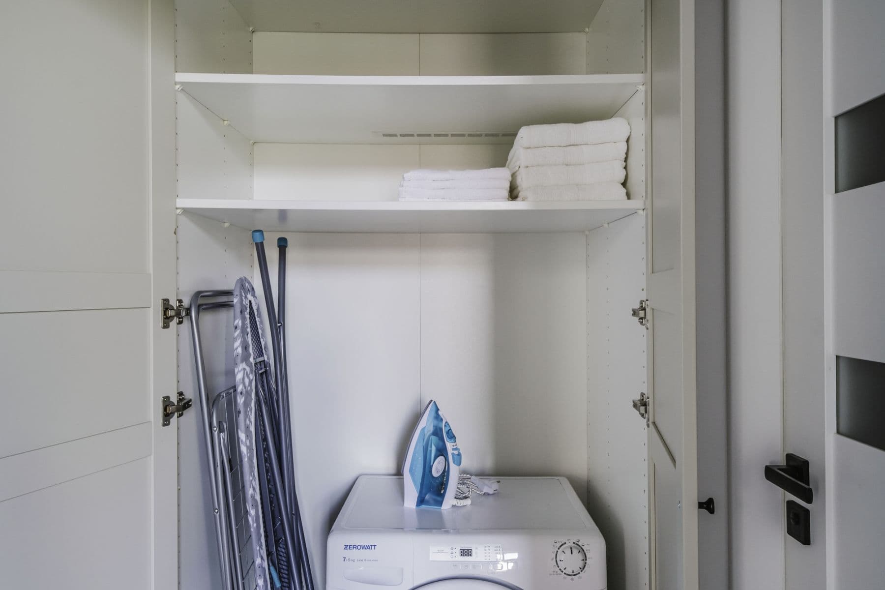 Prenájom bytu 36 m², Bořivojova, Praha, Praha Prenájom bytu 36 m², Bořivojova, Praha, Praha