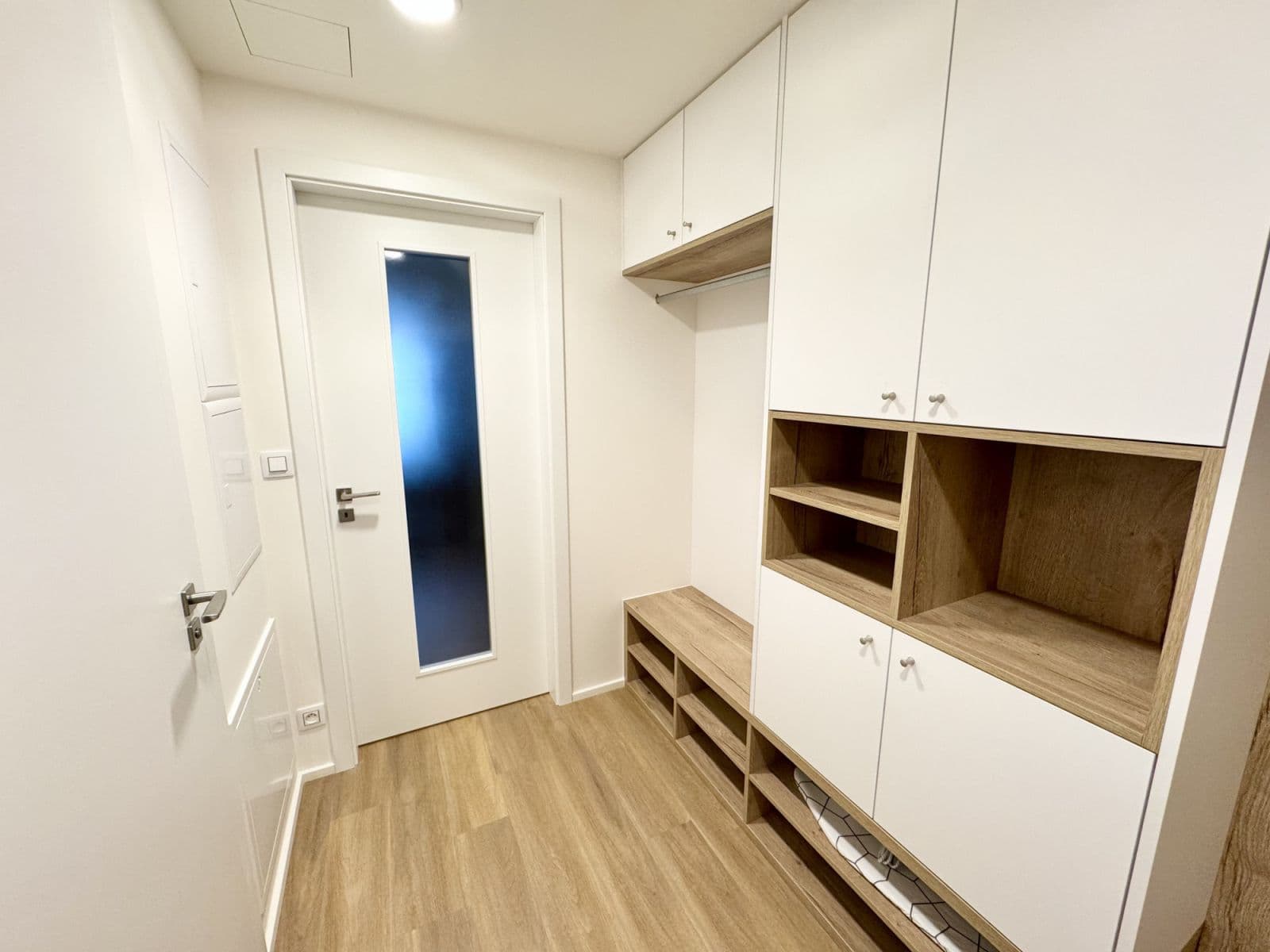 Prenájom bytu 36 m², Tetauerova, Praha, Praha Prenájom bytu 36 m², Tetauerova, Praha, Praha