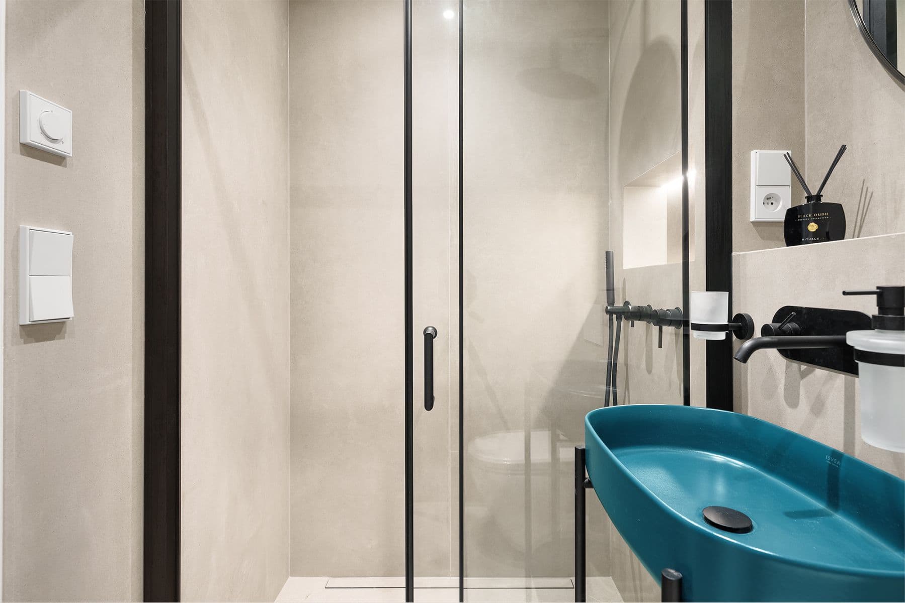 Prenájom bytu 35 m², Sevastopolská, Praha, Praha Prenájom bytu 35 m², Sevastopolská, Praha, Praha