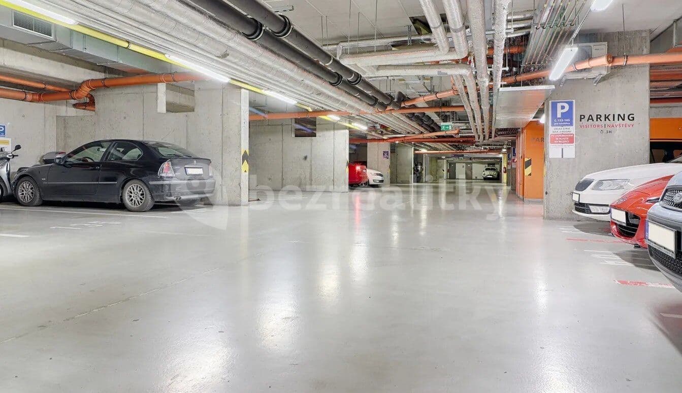 Prenájom bytu 2-izbový 53 m², Rohanské nábřeží, Praha, Praha Prenájom bytu 2-izbový 53 m², Rohanské nábřeží, Praha, Praha