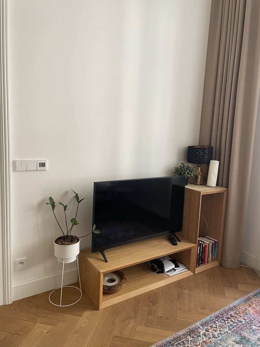 Prenájom bytu 43 m², Dlážděná, Praha, Praha Prenájom bytu 43 m², Dlážděná, Praha, Praha