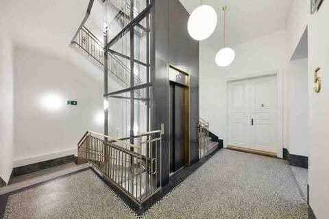 Prenájom bytu 43 m², Dlážděná, Praha, Praha Prenájom bytu 43 m², Dlážděná, Praha, Praha