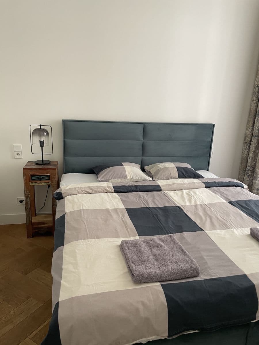 Prenájom bytu 43 m², Dlážděná, Praha, Praha Prenájom bytu 43 m², Dlážděná, Praha, Praha