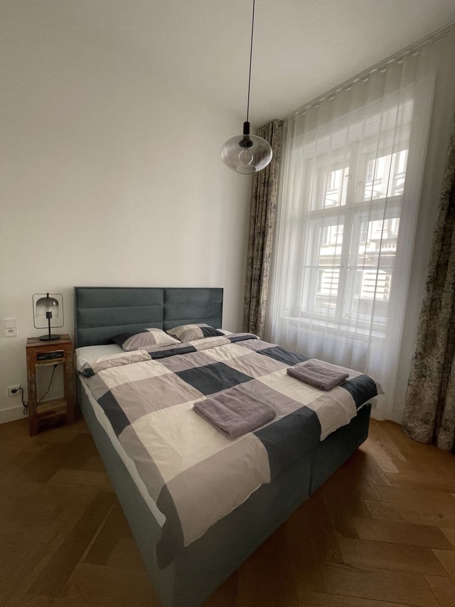 Prenájom bytu 43 m², Dlážděná, Praha, Praha Prenájom bytu 43 m², Dlážděná, Praha, Praha