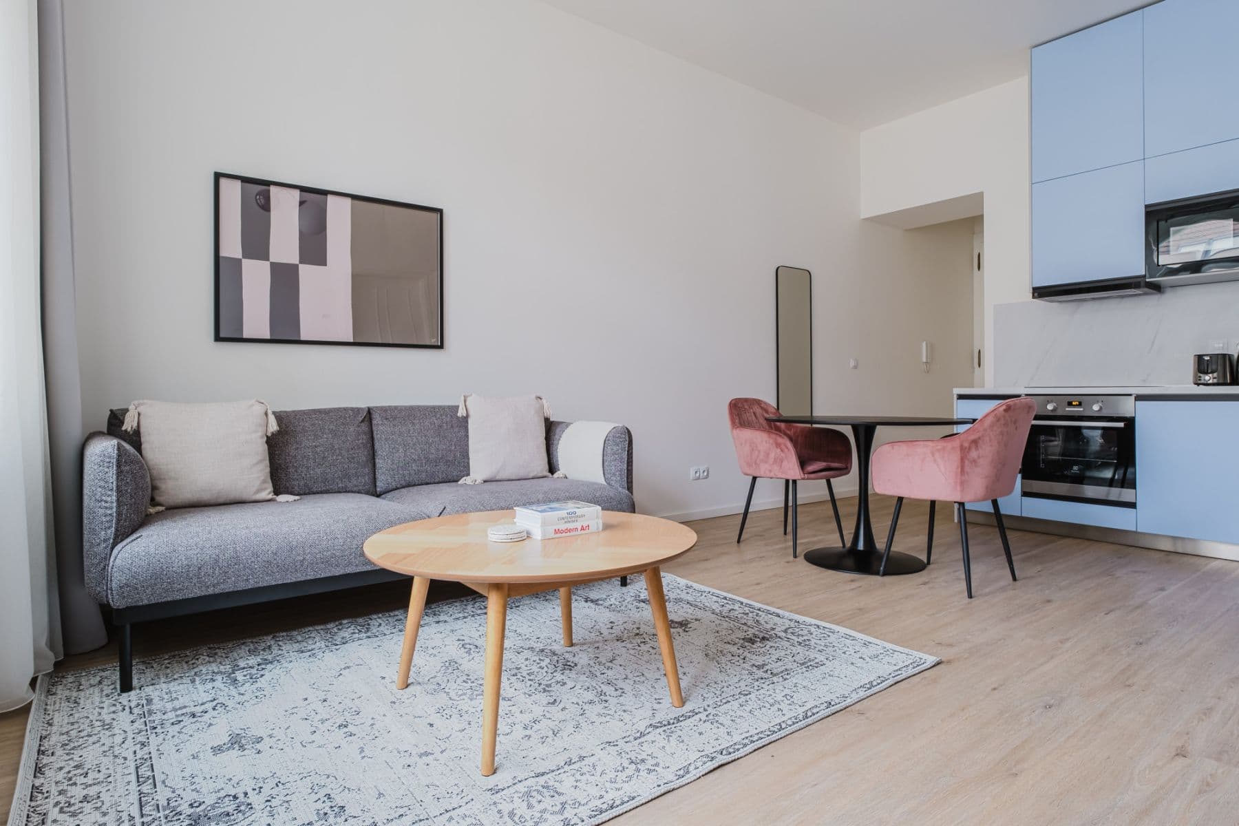 Prenájom bytu 48 m², Chodská, Praha, Praha Prenájom bytu 48 m², Chodská, Praha, Praha