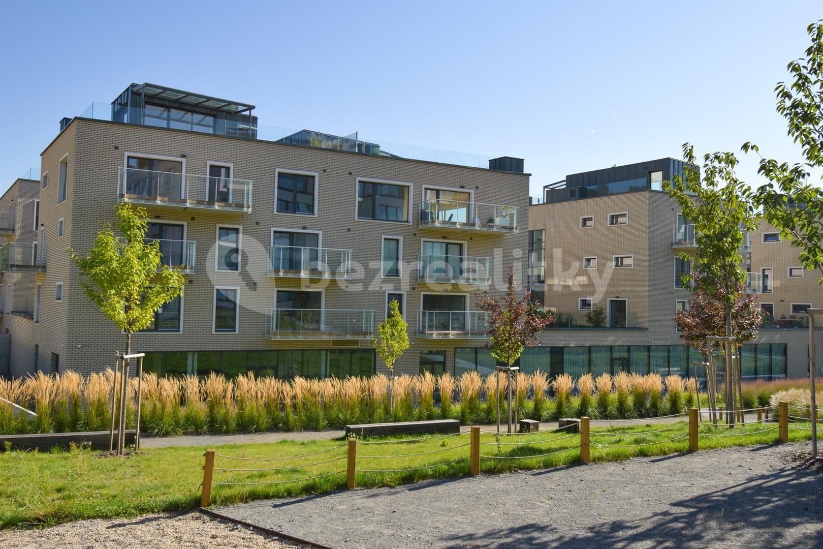 Prenájom bytu 2-izbový 80 m², Kobrova, Praha, Praha Prenájom bytu 2-izbový 80 m², Kobrova, Praha, Praha