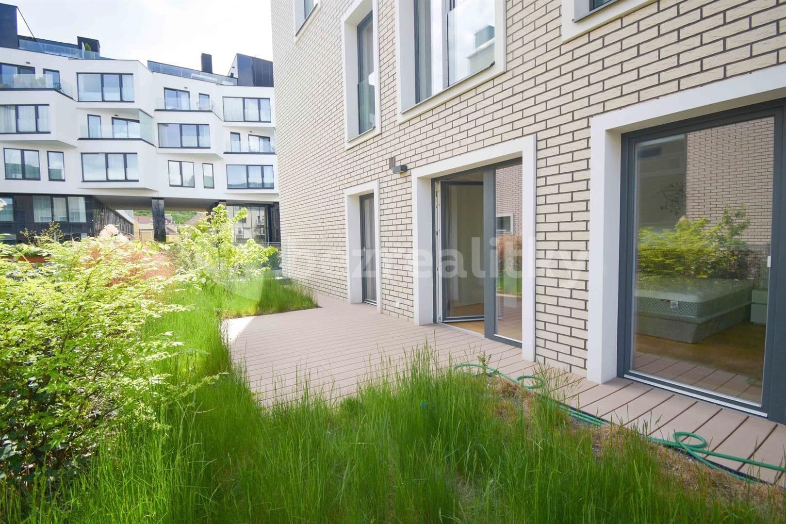Prenájom bytu 2-izbový 80 m², Kobrova, Praha, Praha Prenájom bytu 2-izbový 80 m², Kobrova, Praha, Praha