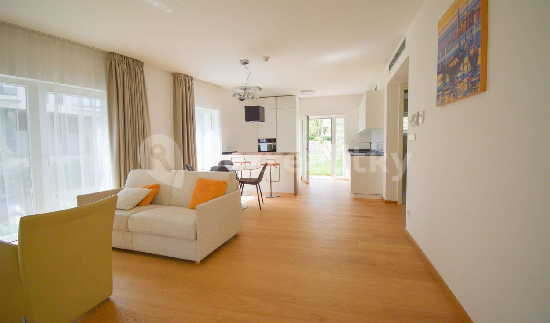 Prenájom bytu 2-izbový 80 m², Kobrova, Praha, Praha Prenájom bytu 2-izbový 80 m², Kobrova, Praha, Praha