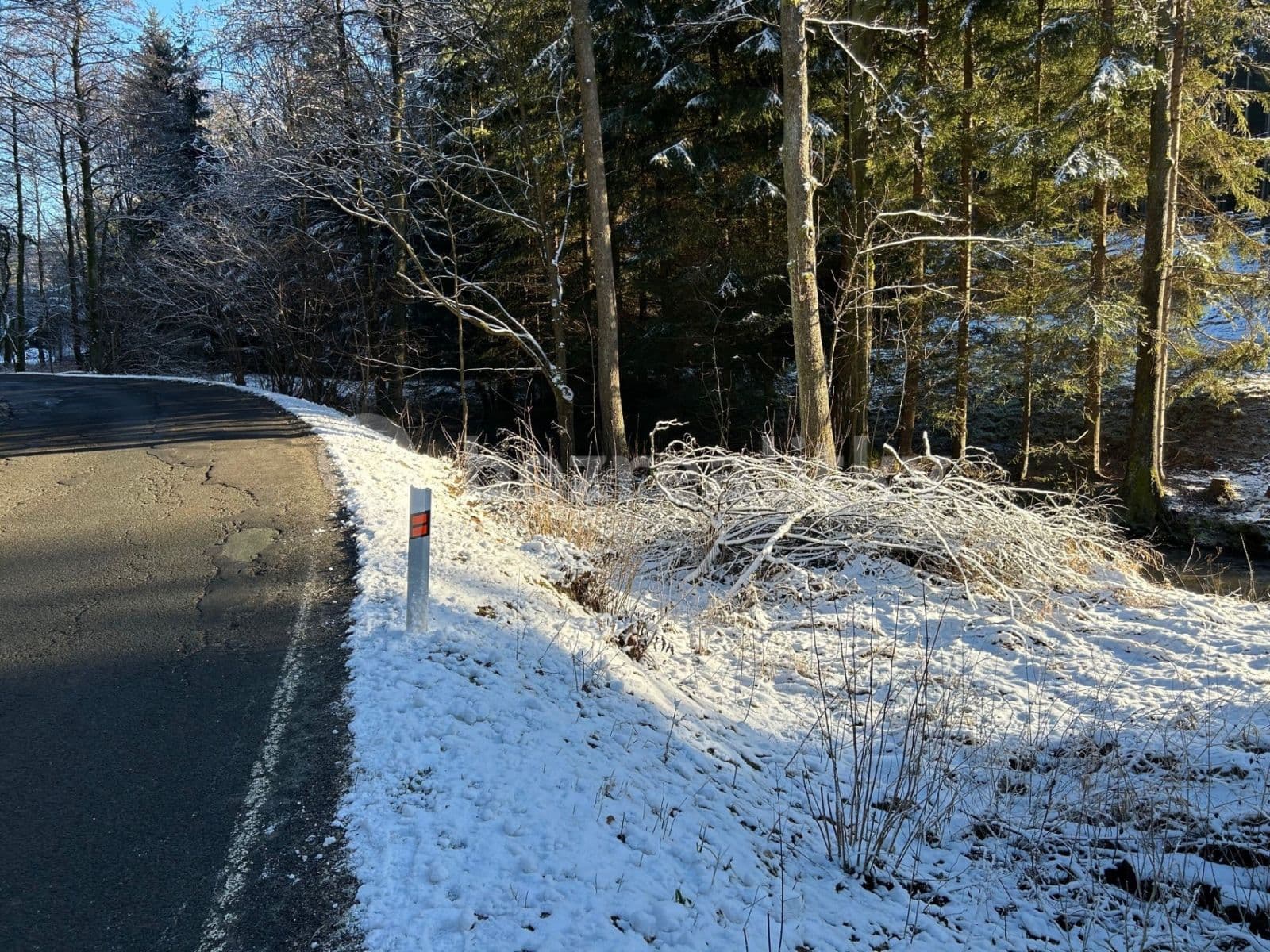 Predaj pozemku 1.473 m², Nový Hrádek, Královéhradecký kraj Predaj pozemku 1.473 m², Nový Hrádek, Královéhradecký kraj