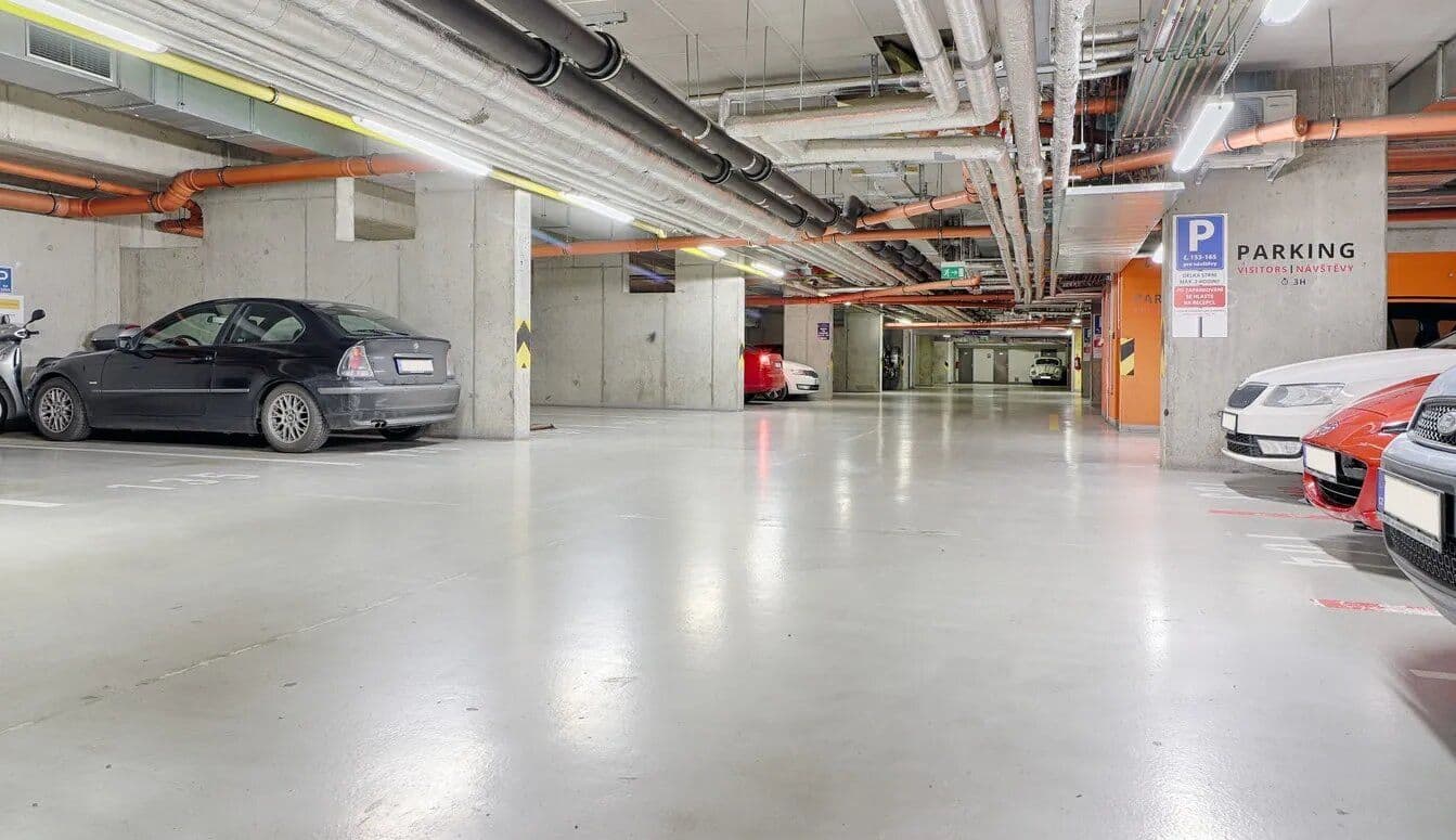 Prenájom bytu 53 m², Rohanske nab., Praha, Praha Prenájom bytu 53 m², Rohanske nab., Praha, Praha