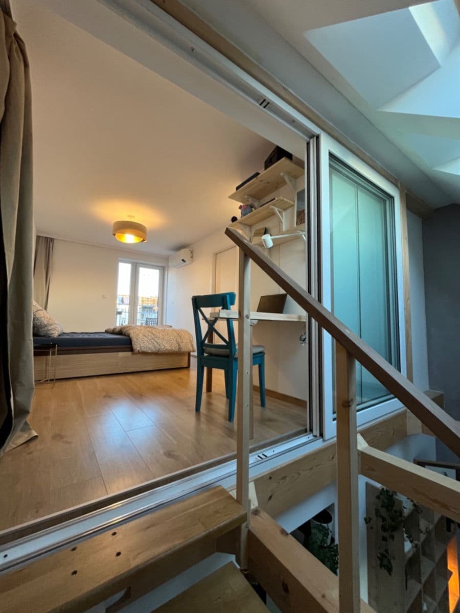 Prenájom bytu 2-izbový 65 m², Kovářská, Praha, Praha Prenájom bytu 2-izbový 65 m², Kovářská, Praha, Praha