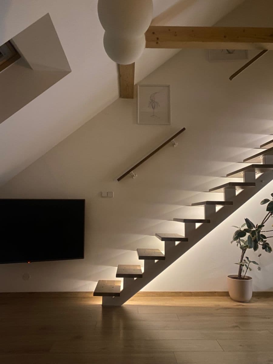 Prenájom bytu 2-izbový 65 m², Kovářská, Praha, Praha Prenájom bytu 2-izbový 65 m², Kovářská, Praha, Praha