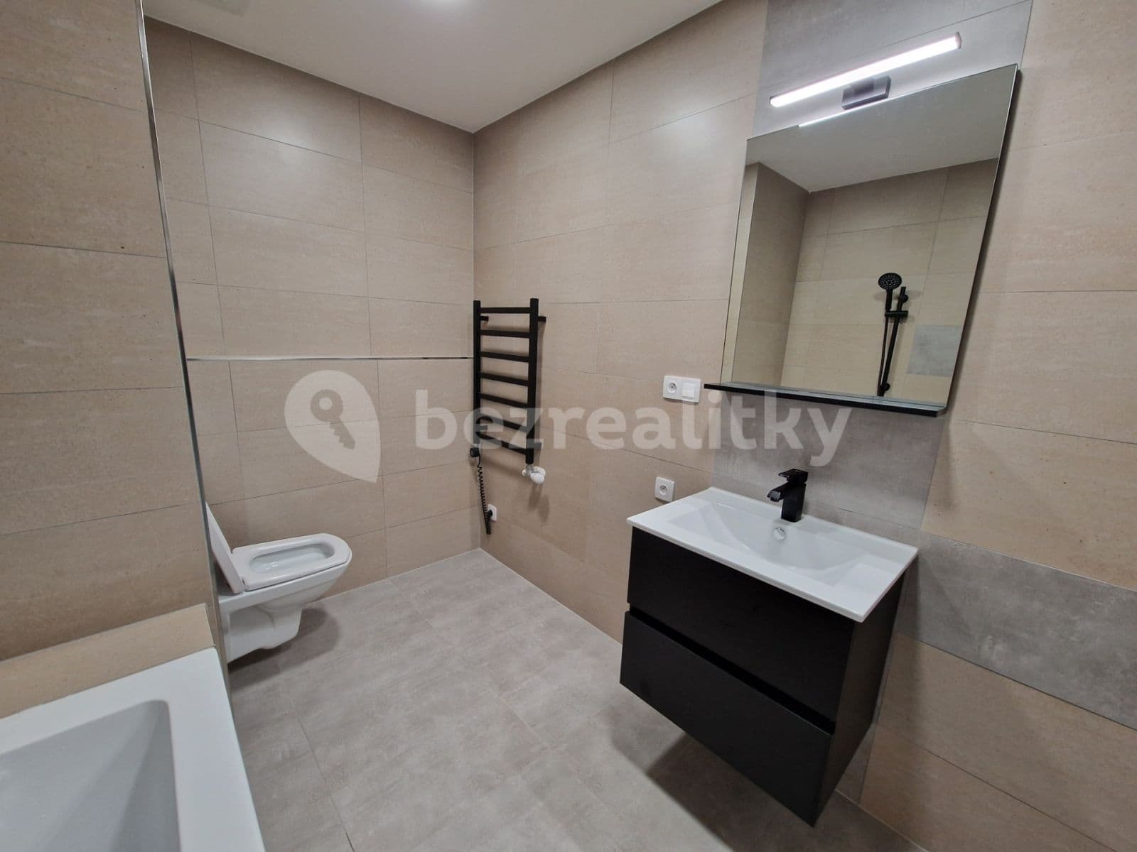 Prenájom bytu 2-izbový 50 m², Za Lidkou, Kutná Hora, Středočeský kraj Prenájom bytu 2-izbový 50 m², Za Lidkou, Kutná Hora, Středočeský kraj