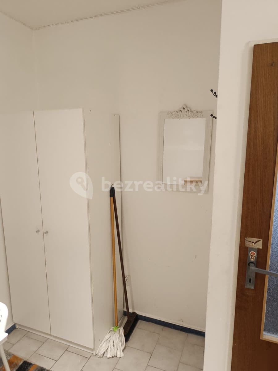 Prenájom bytu 16 m², Praha, Praha Prenájom bytu 16 m², Praha, Praha