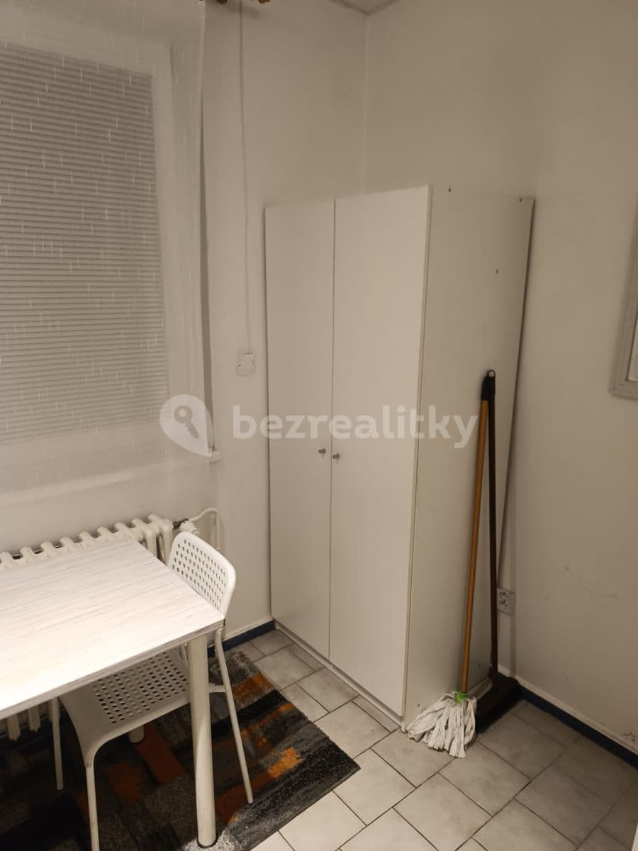 Prenájom bytu 16 m², Praha, Praha Prenájom bytu 16 m², Praha, Praha