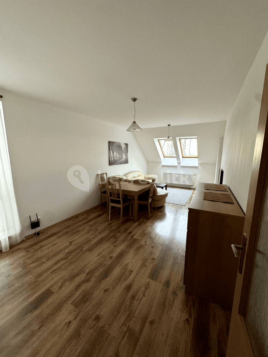 Prenájom bytu 2-izbový 58 m², Říční, Nymburk, Středočeský kraj Prenájom bytu 2-izbový 58 m², Říční, Nymburk, Středočeský kraj