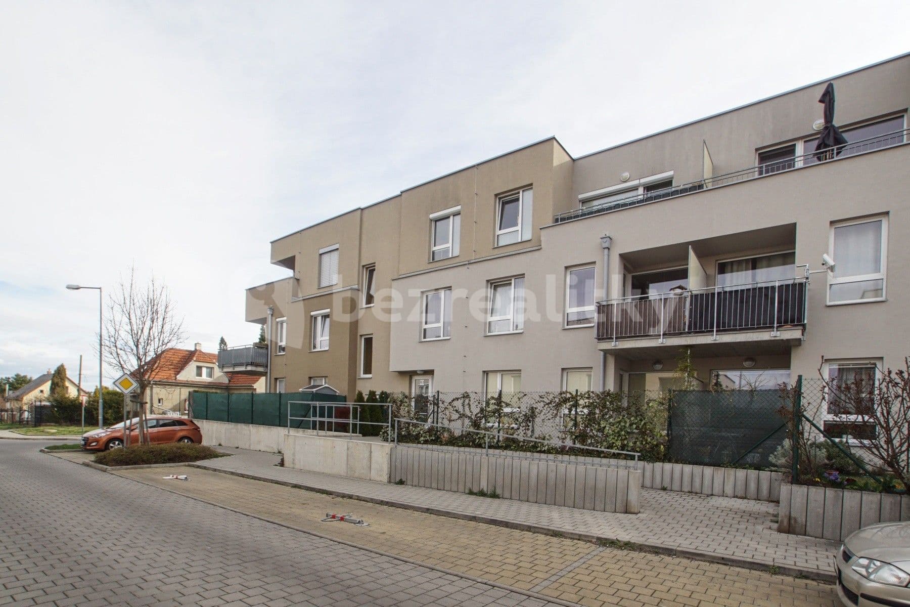 Prenájom bytu 1-izbový 36 m², U Vodojemu, Brandýs nad Labem-Stará Boleslav, Středočeský kraj Prenájom bytu 1-izbový 36 m², U Vodojemu, Brandýs nad Labem-Stará Boleslav, Středočeský kraj