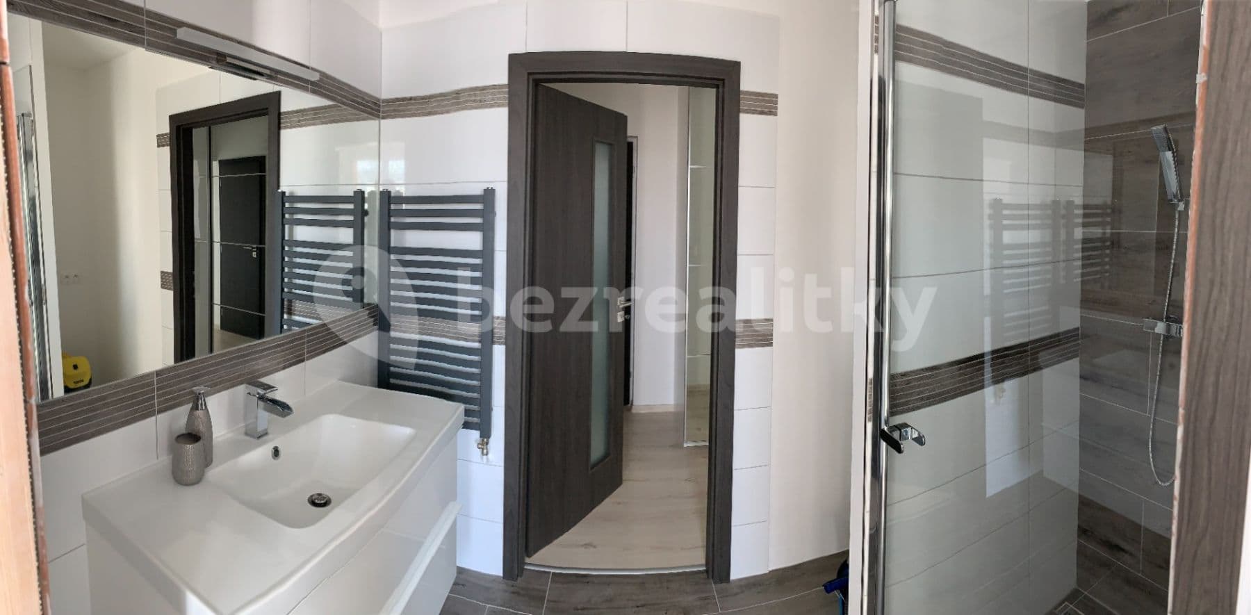 Prenájom bytu 2-izbový 42 m², Větrná, Ostrava, Moravskoslezský kraj Prenájom bytu 2-izbový 42 m², Větrná, Ostrava, Moravskoslezský kraj