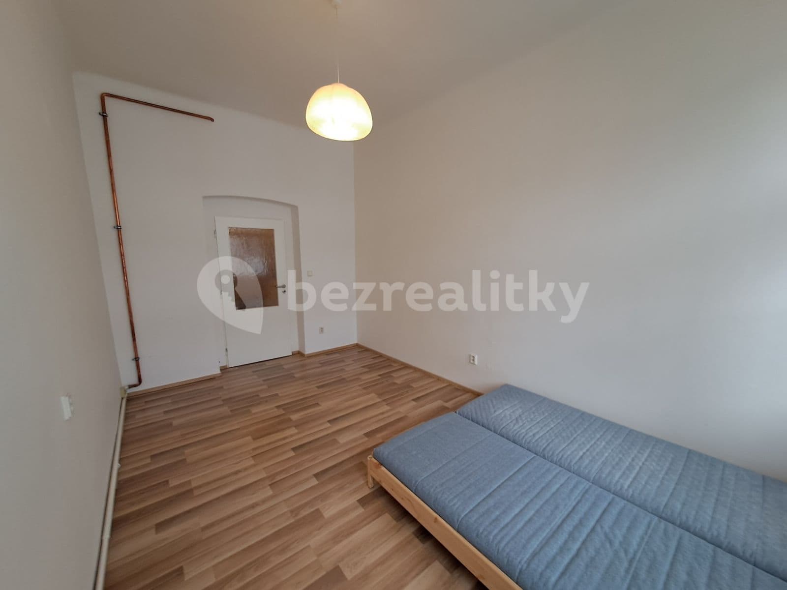 Prenájom bytu 1-izbový 25 m², Chlumova, Praha, Praha Prenájom bytu 1-izbový 25 m², Chlumova, Praha, Praha