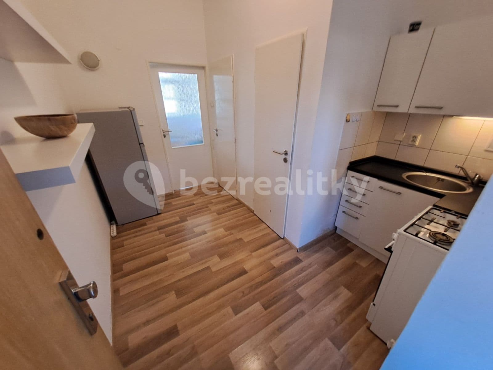Prenájom bytu 1-izbový 25 m², Chlumova, Praha, Praha Prenájom bytu 1-izbový 25 m², Chlumova, Praha, Praha
