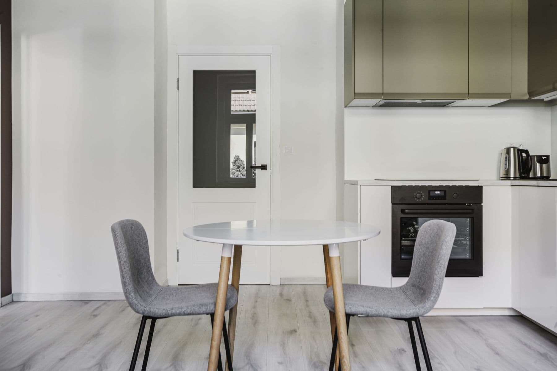 Prenájom bytu 49 m², Rostovská, Praha, Praha Prenájom bytu 49 m², Rostovská, Praha, Praha