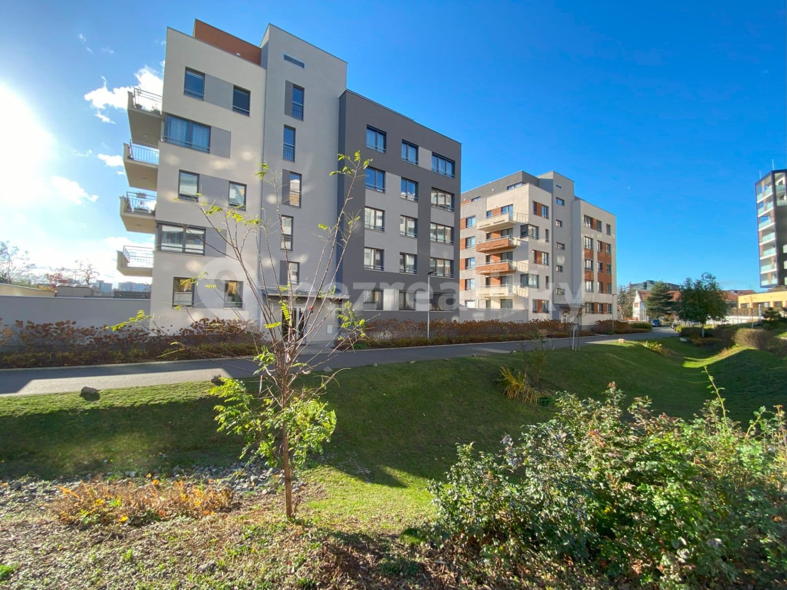 Prenájom garáže 15 m², Praha, Praha Prenájom garáže 15 m², Praha, Praha