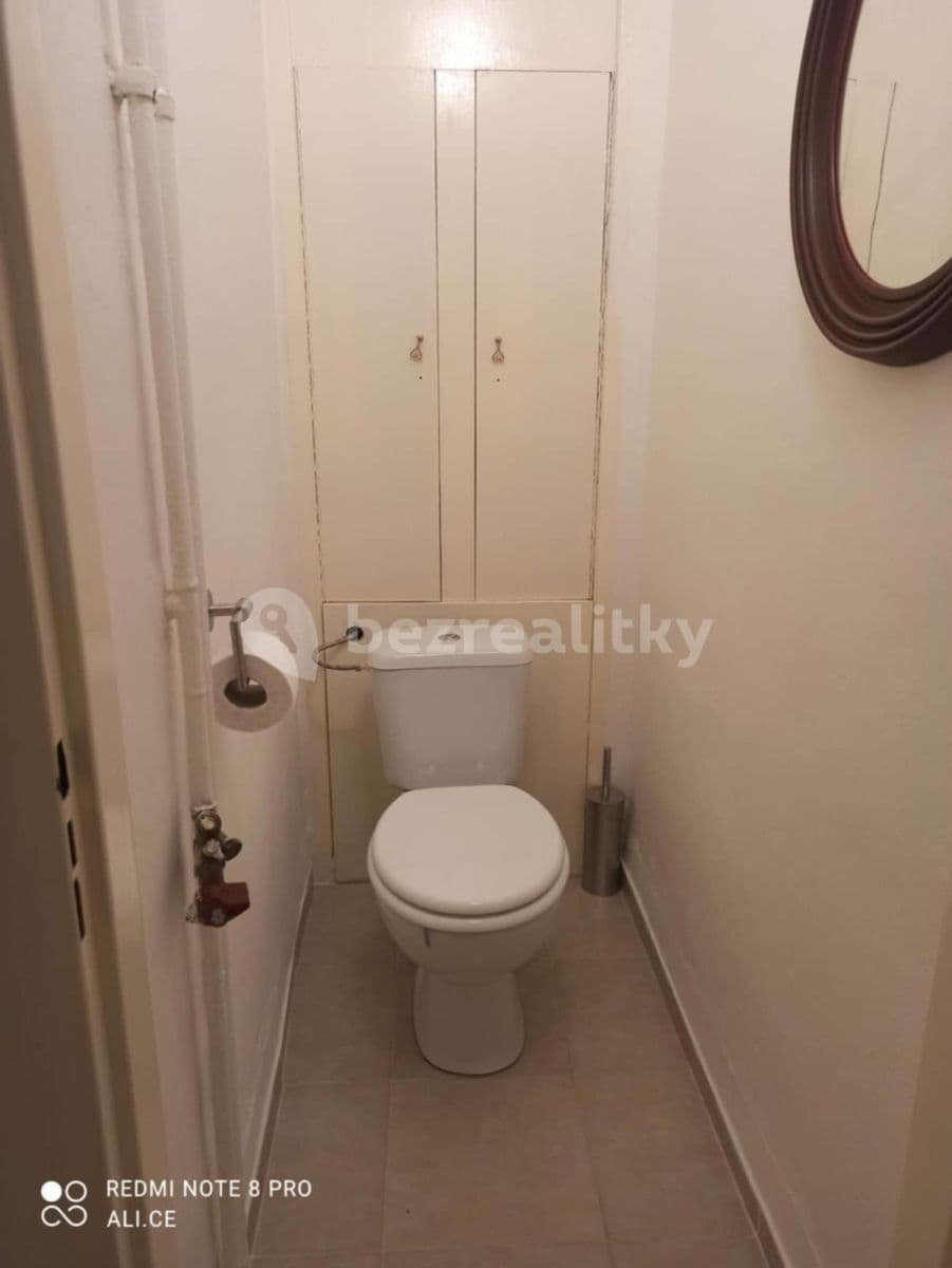 Prenájom bytu 1-izbový 40 m², Politických vězňů, Příbram, Středočeský kraj Prenájom bytu 1-izbový 40 m², Politických vězňů, Příbram, Středočeský kraj