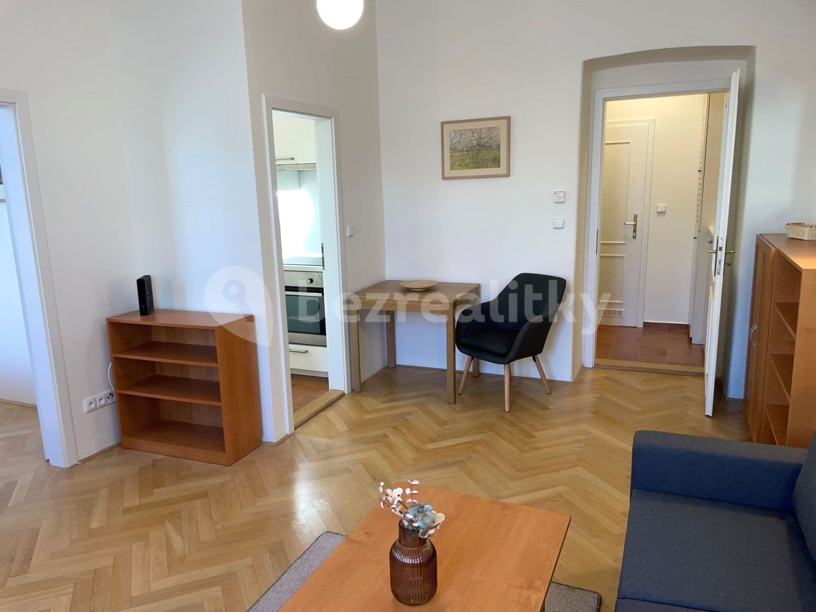 Prenájom bytu 2-izbový 44 m², Krkonošská, Praha, Praha Prenájom bytu 2-izbový 44 m², Krkonošská, Praha, Praha