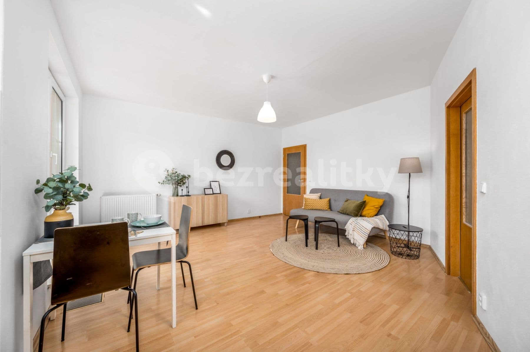 Prenájom bytu 2-izbový 62 m², Voskovcova, Praha, Praha Prenájom bytu 2-izbový 62 m², Voskovcova, Praha, Praha