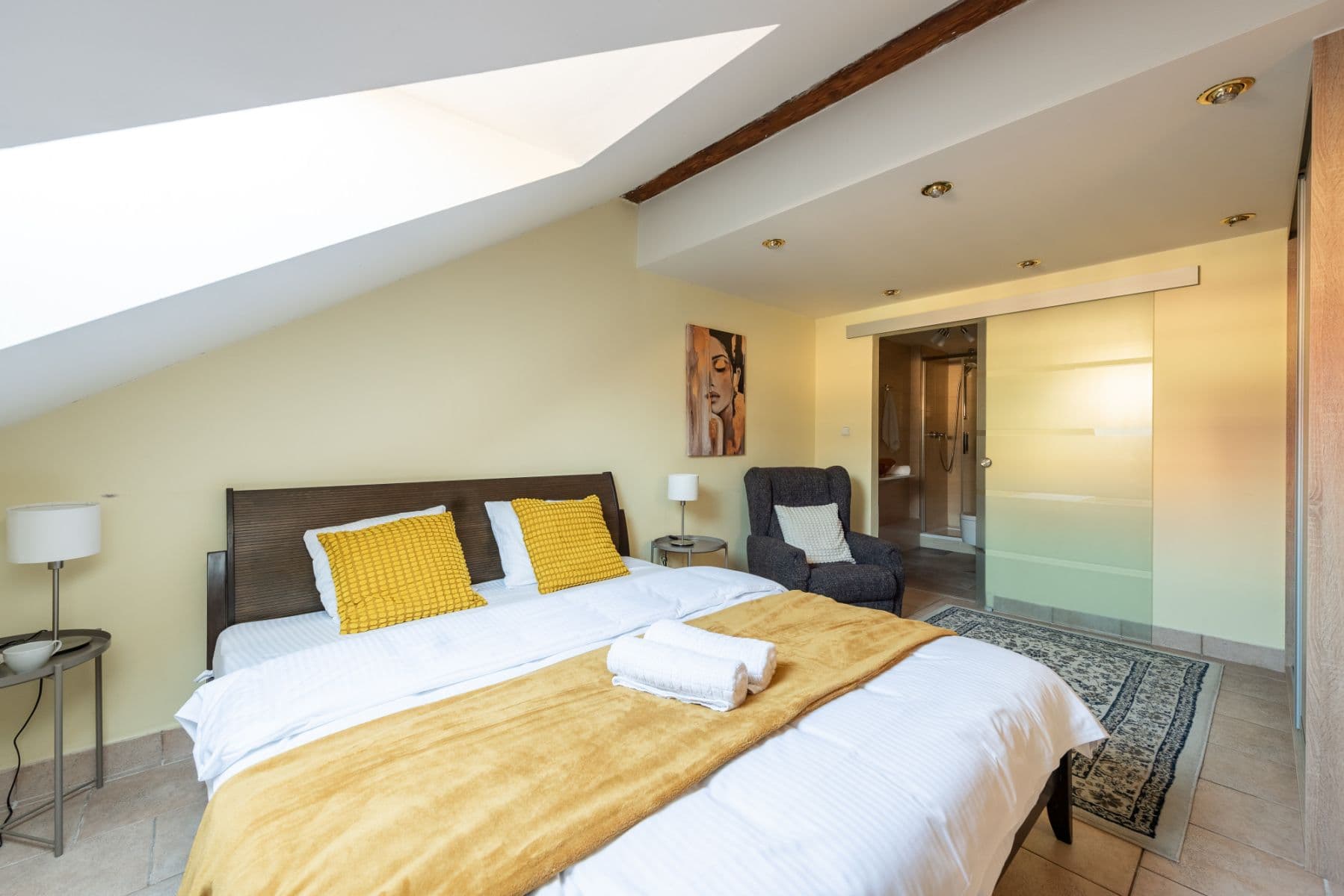 Prenájom bytu 80 m², Pštrossova, Praha, Praha Prenájom bytu 80 m², Pštrossova, Praha, Praha