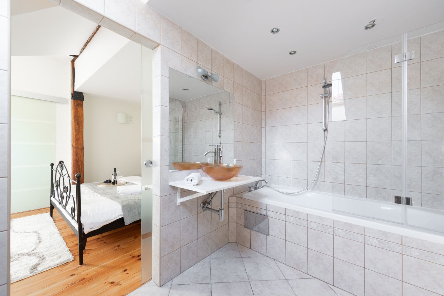 Prenájom bytu 80 m², Pštrossova, Praha, Praha Prenájom bytu 80 m², Pštrossova, Praha, Praha