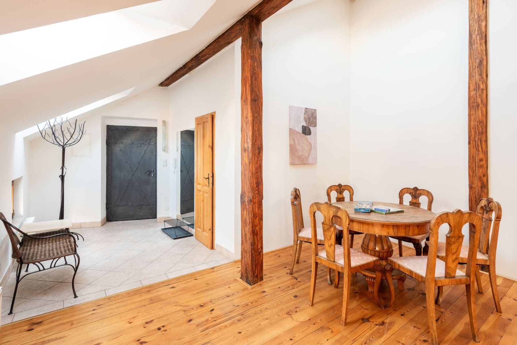 Prenájom bytu 80 m², Pštrossova, Praha, Praha Prenájom bytu 80 m², Pštrossova, Praha, Praha