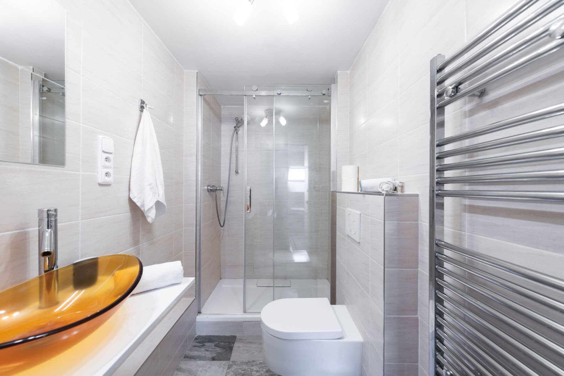 Prenájom bytu 80 m², Pštrossova, Praha, Praha Prenájom bytu 80 m², Pštrossova, Praha, Praha