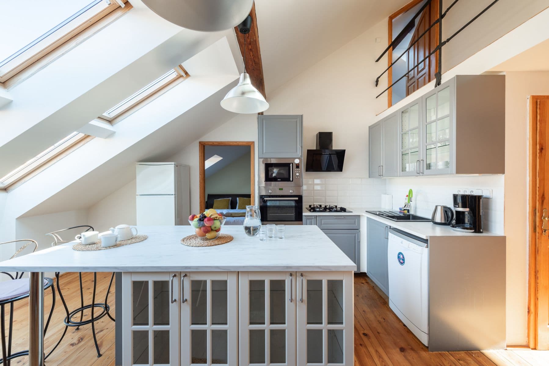 Prenájom bytu 80 m², Pštrossova, Praha, Praha Prenájom bytu 80 m², Pštrossova, Praha, Praha