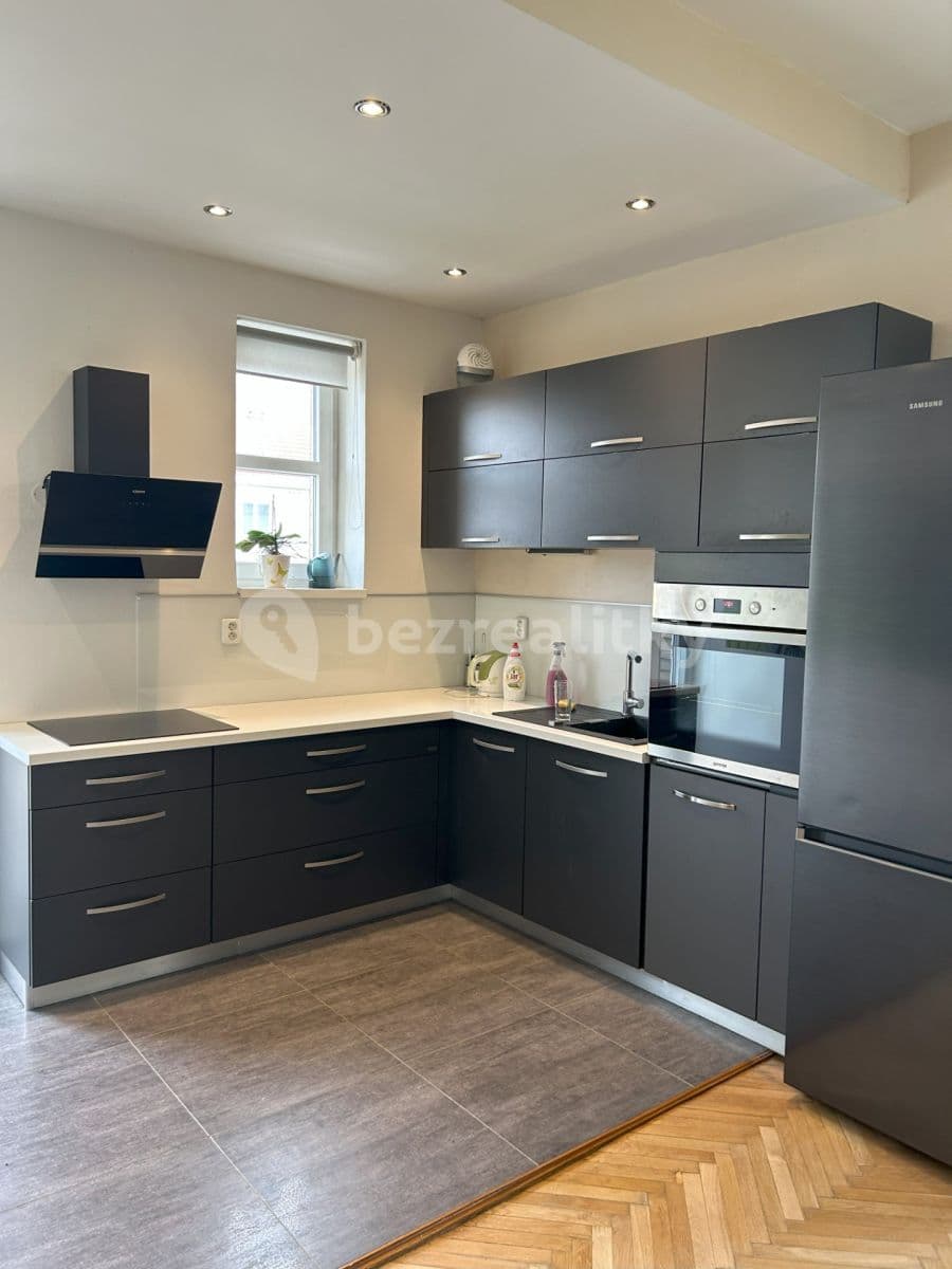 Prenájom bytu 2-izbový 57 m², Sedlčanská, Praha, Praha Prenájom bytu 2-izbový 57 m², Sedlčanská, Praha, Praha