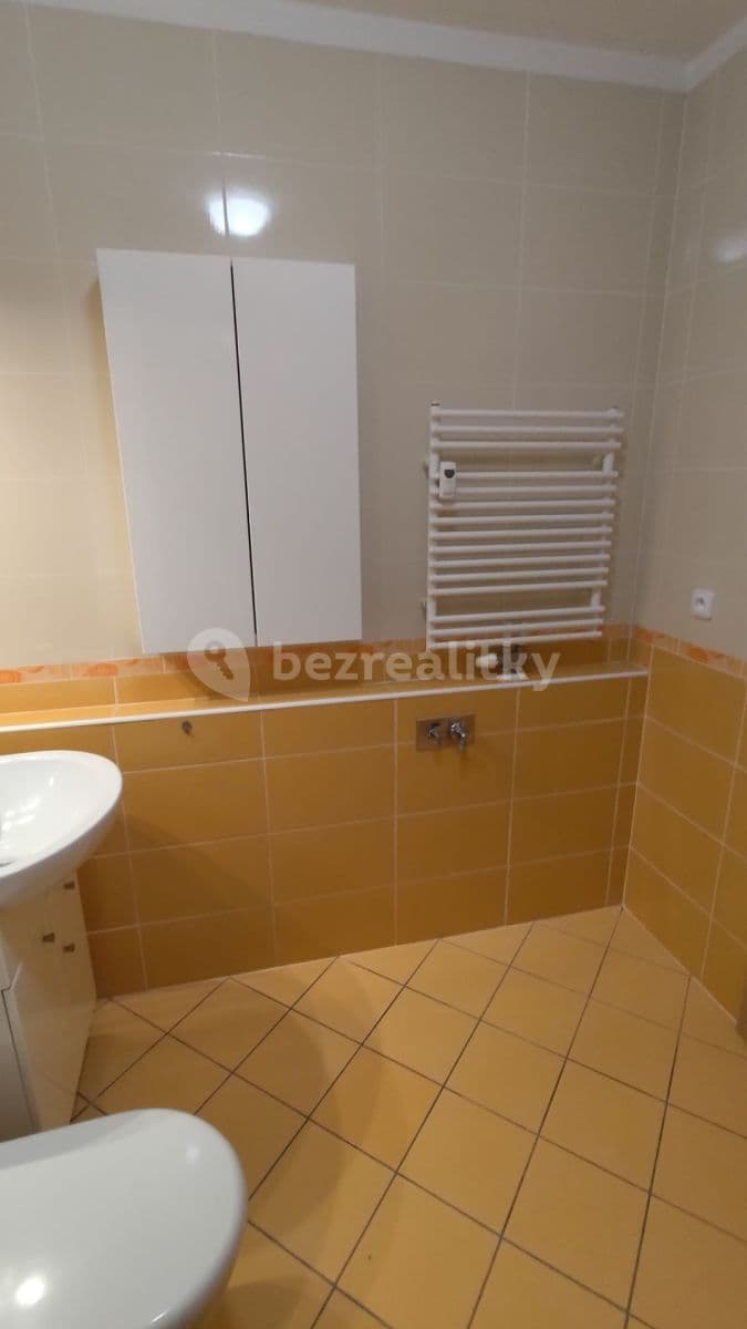 Prenájom bytu 2-izbový 48 m², V Zahradách, Praha, Praha Prenájom bytu 2-izbový 48 m², V Zahradách, Praha, Praha