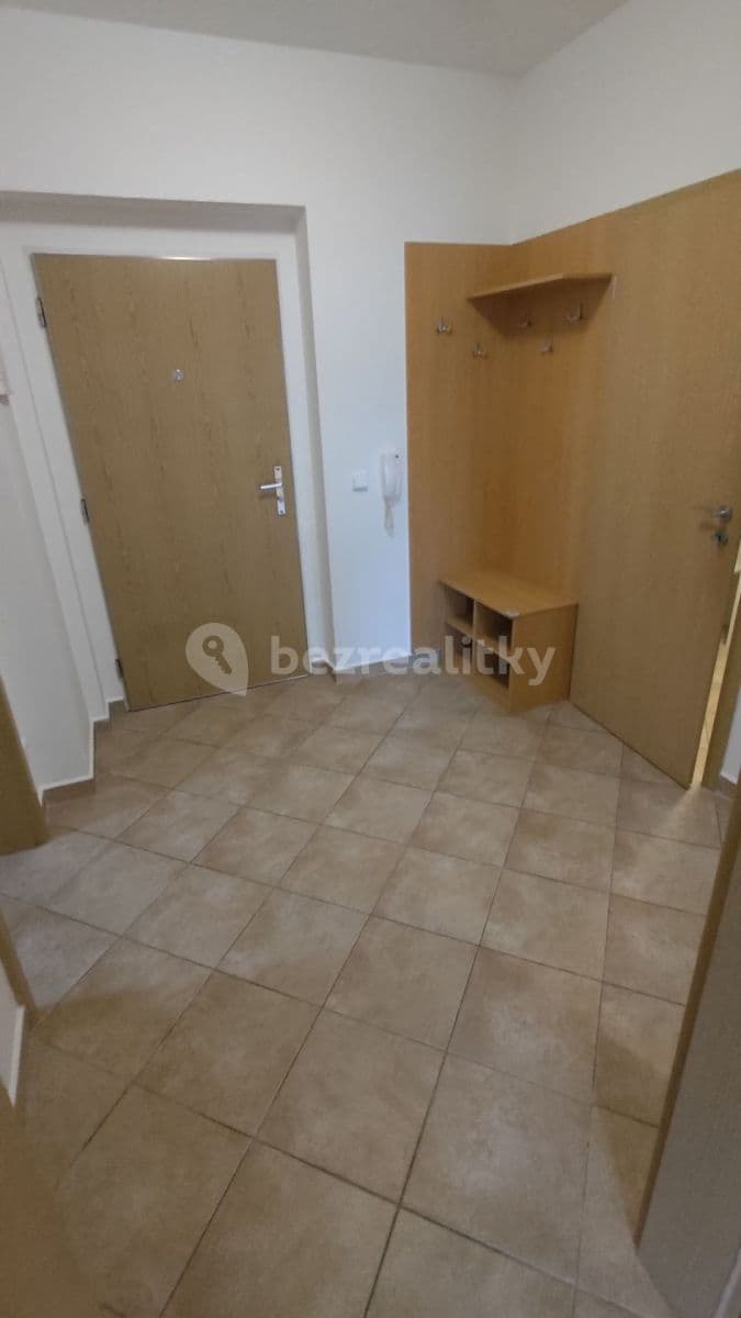 Prenájom bytu 2-izbový 48 m², V Zahradách, Praha, Praha Prenájom bytu 2-izbový 48 m², V Zahradách, Praha, Praha