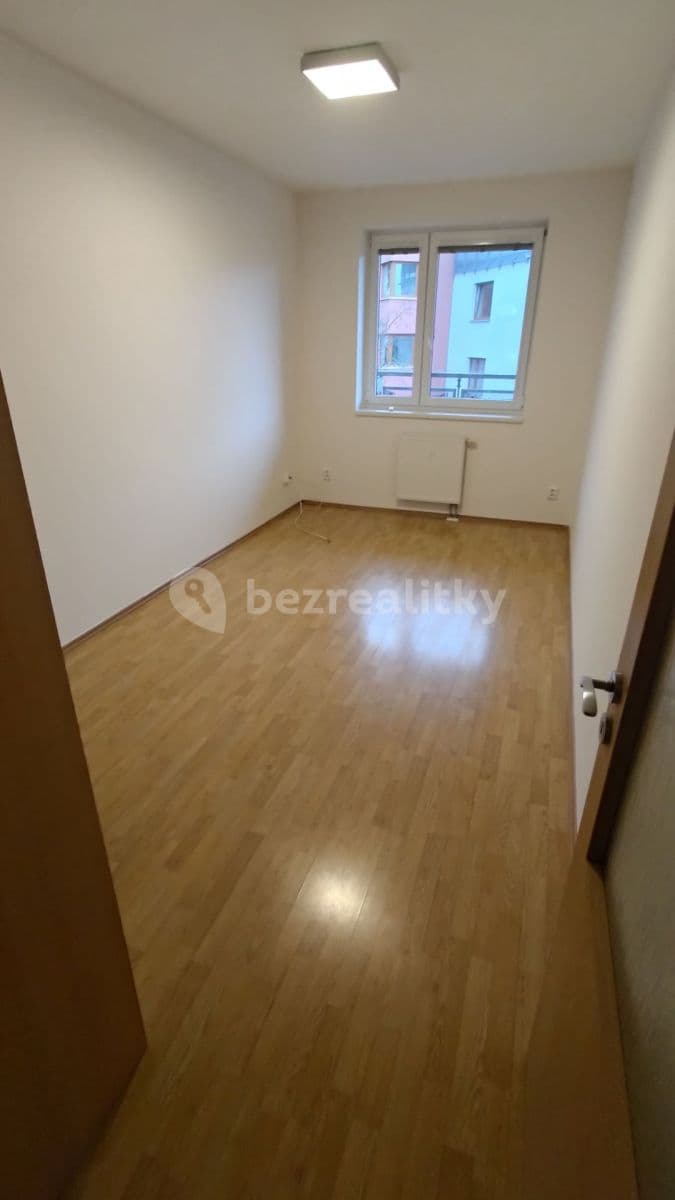 Prenájom bytu 2-izbový 48 m², V Zahradách, Praha, Praha Prenájom bytu 2-izbový 48 m², V Zahradách, Praha, Praha