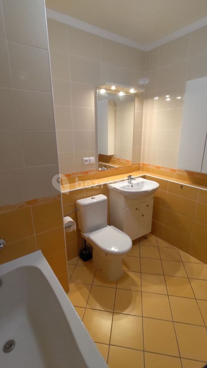 Prenájom bytu 2-izbový 48 m², V Zahradách, Praha, Praha Prenájom bytu 2-izbový 48 m², V Zahradách, Praha, Praha