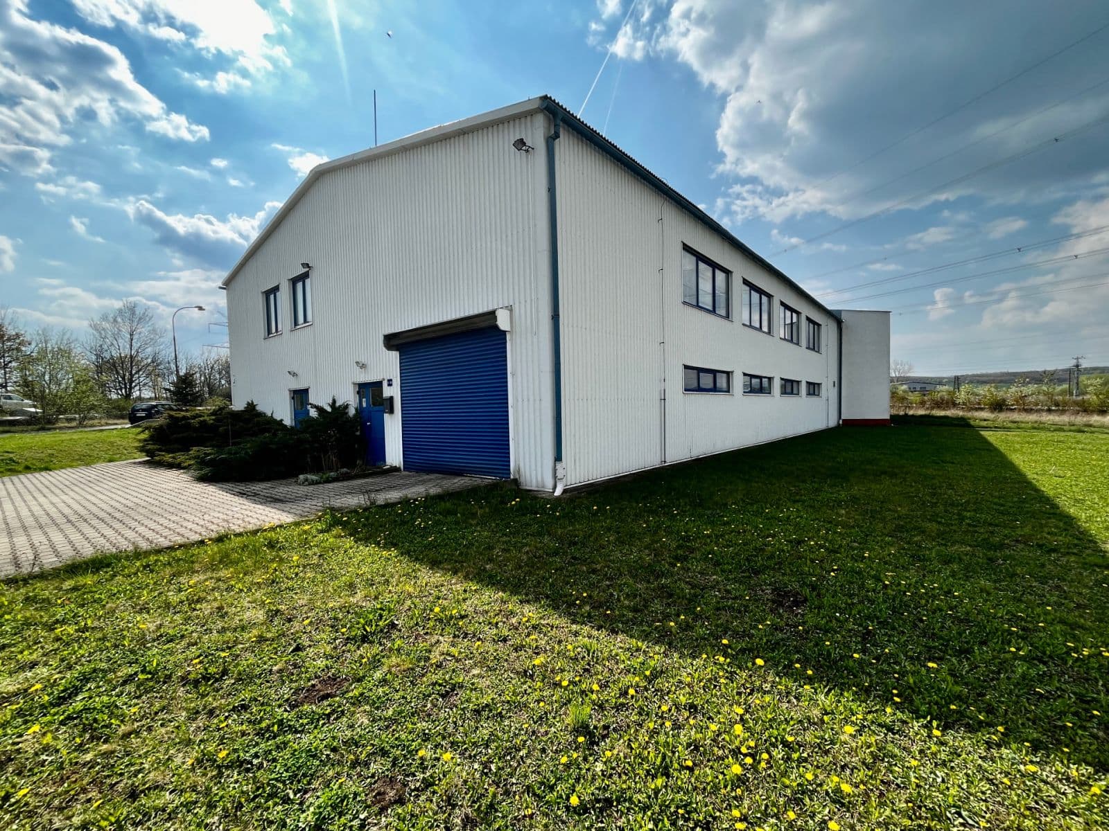 Predaj nebytového priestoru 1.403 m², Kadaň, Ústecký kraj Predaj nebytového priestoru 1.403 m², Kadaň, Ústecký kraj