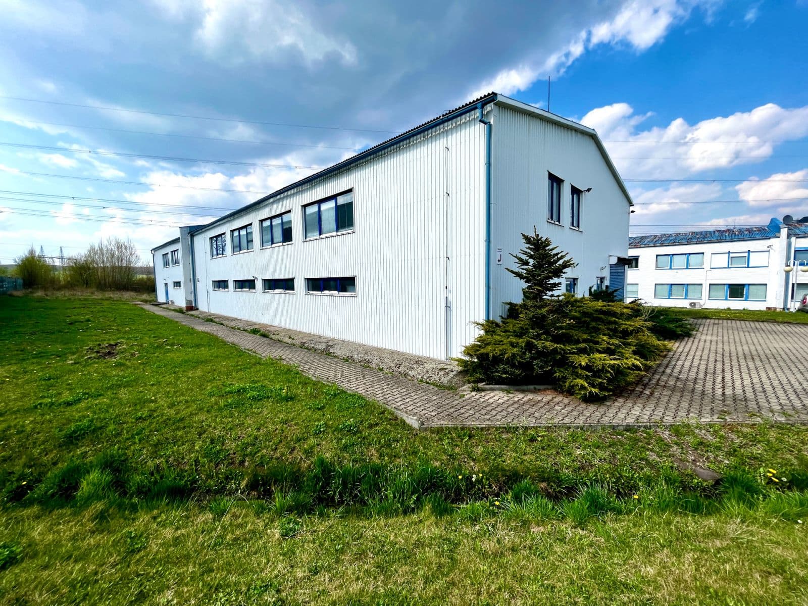 Predaj nebytového priestoru 1.403 m², Kadaň, Ústecký kraj Predaj nebytového priestoru 1.403 m², Kadaň, Ústecký kraj