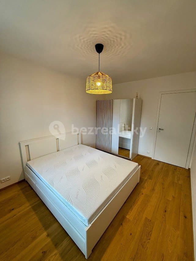 Prenájom bytu 2-izbový 54 m², Kloboučnická, Praha, Praha Prenájom bytu 2-izbový 54 m², Kloboučnická, Praha, Praha