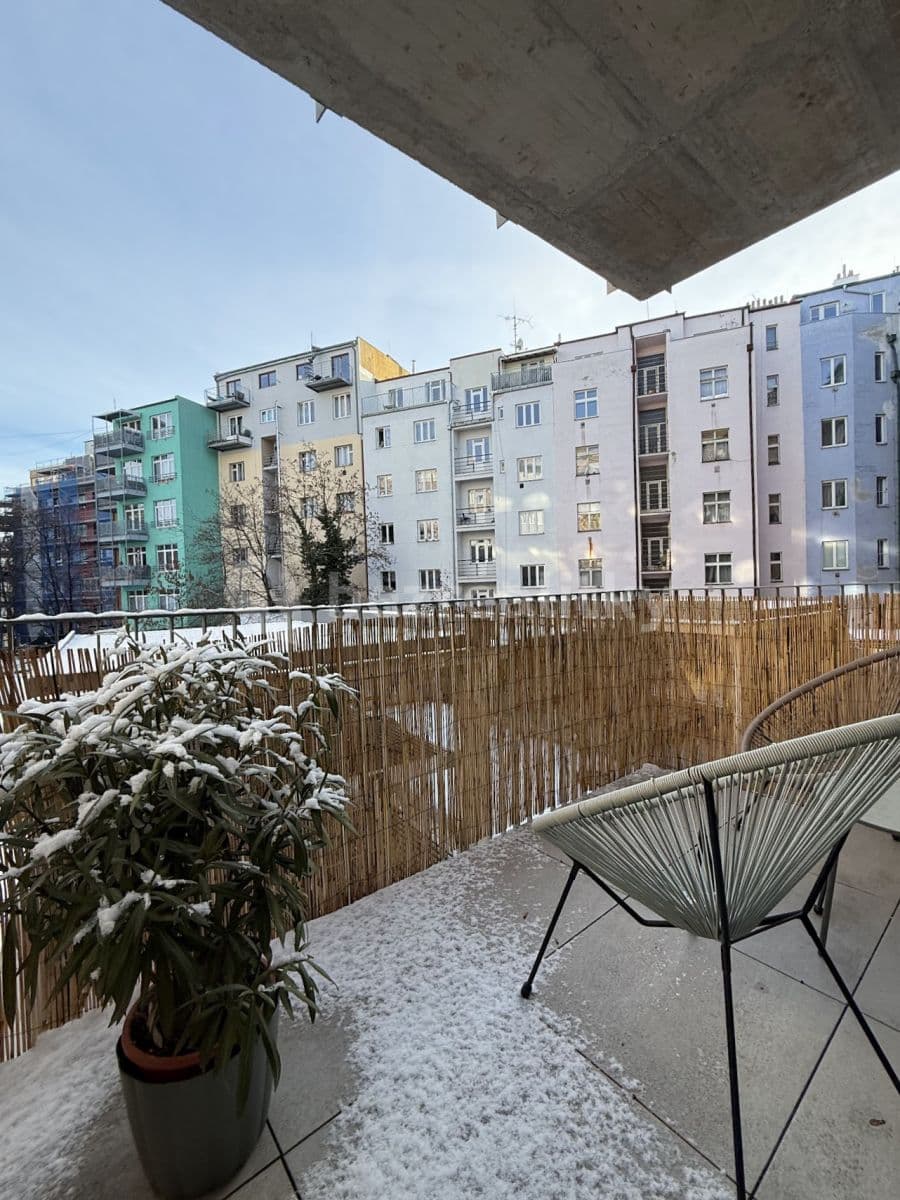 Prenájom bytu 2-izbový 54 m², Kloboučnická, Praha, Praha Prenájom bytu 2-izbový 54 m², Kloboučnická, Praha, Praha