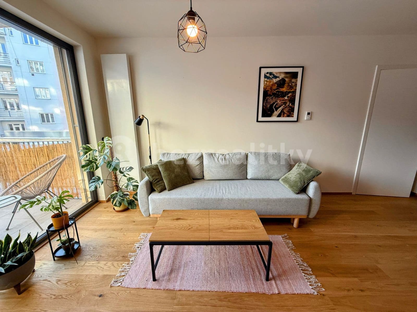 Prenájom bytu 2-izbový 54 m², Kloboučnická, Praha, Praha Prenájom bytu 2-izbový 54 m², Kloboučnická, Praha, Praha