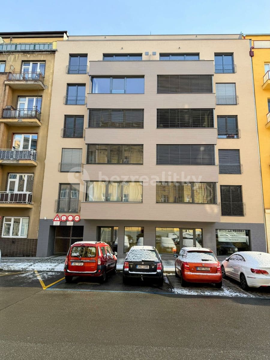 Prenájom bytu 2-izbový 54 m², Kloboučnická, Praha, Praha Prenájom bytu 2-izbový 54 m², Kloboučnická, Praha, Praha