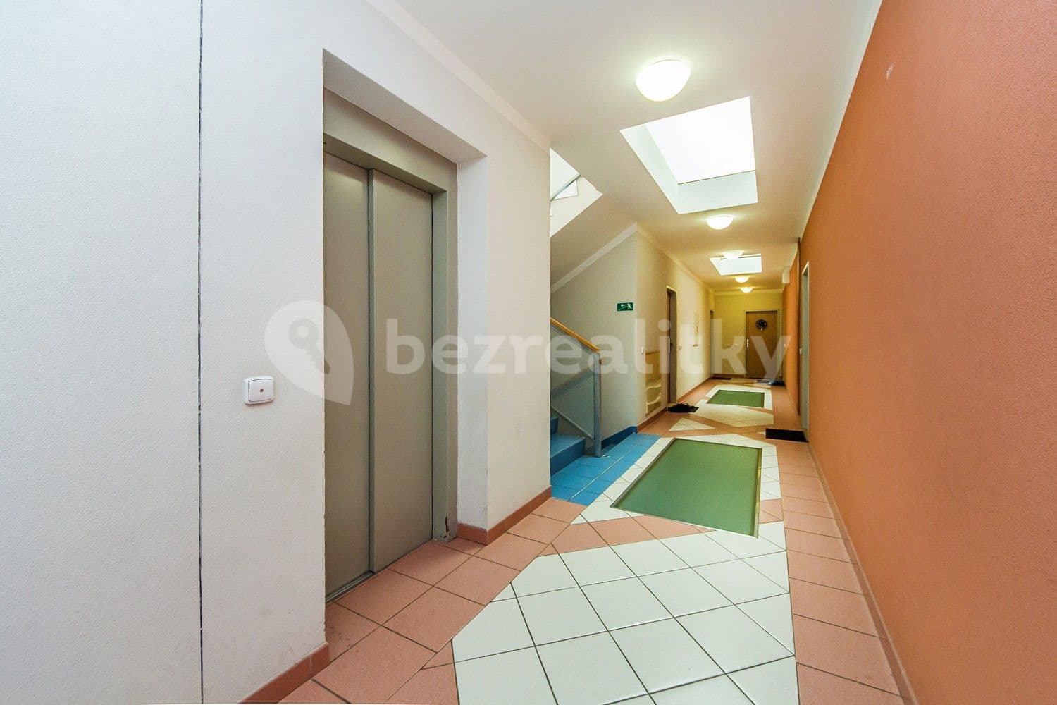 Prenájom bytu 2-izbový 54 m², Nová kolonie, Praha, Praha Prenájom bytu 2-izbový 54 m², Nová kolonie, Praha, Praha